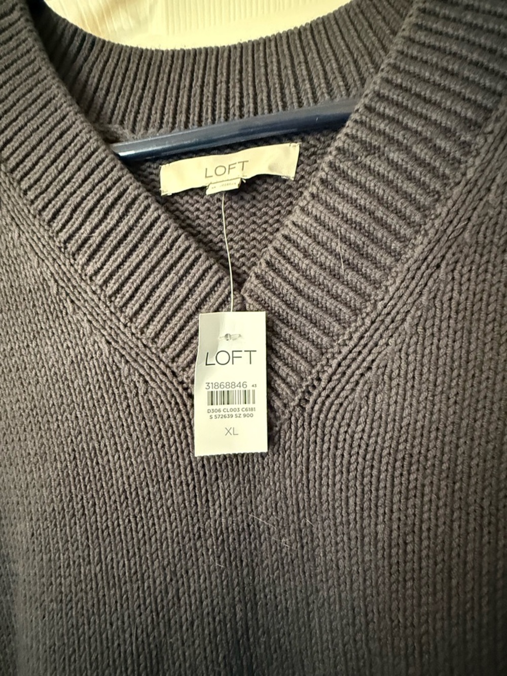 LOFT V-Neck Sleeveless Sweater in Gray - Picture 2 of 4